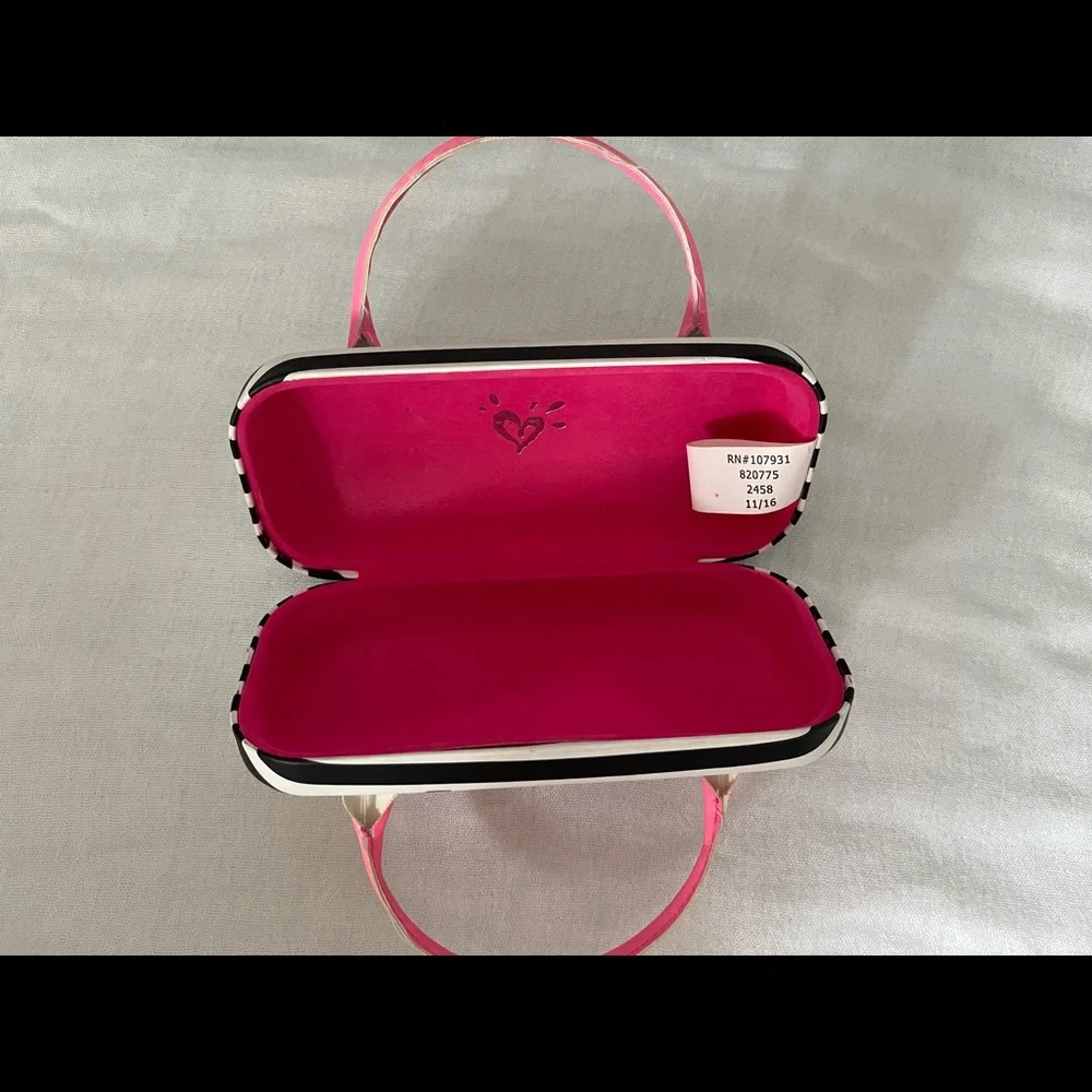 🦄Justice “K” sunglasses holder